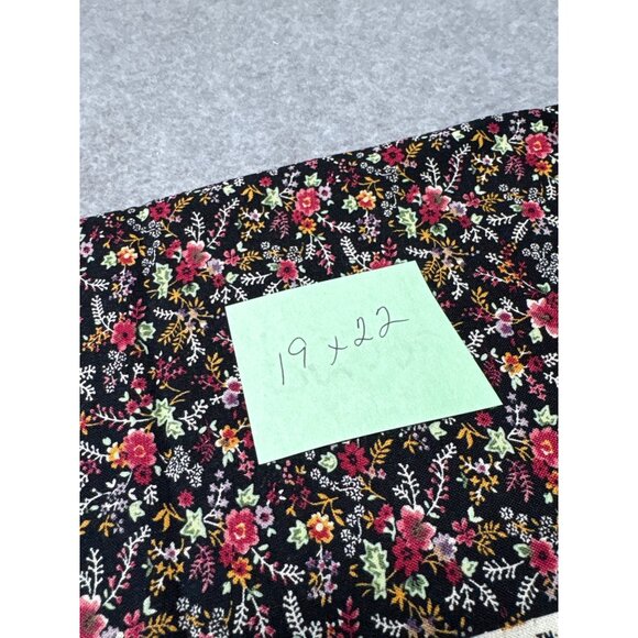 Concord Fabrics 25th Anniversary Special Edition Country Florals Fabric 19x22" - Picture 5 of 5